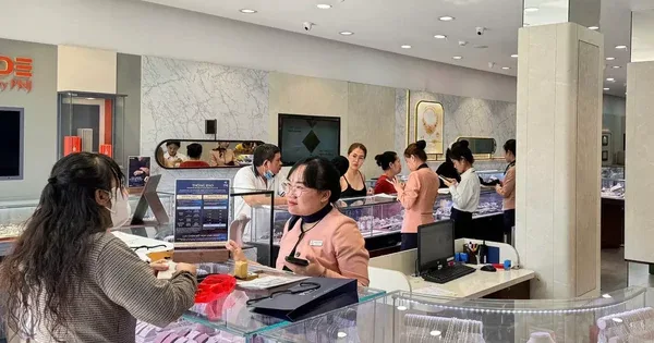Vụ việc 'thiên nga đen' tác động lớn đến thị trường kim cương Việt Nam