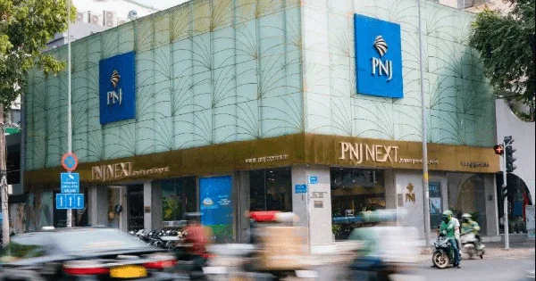 PNJ “cháy hàng” ngay trước giờ G