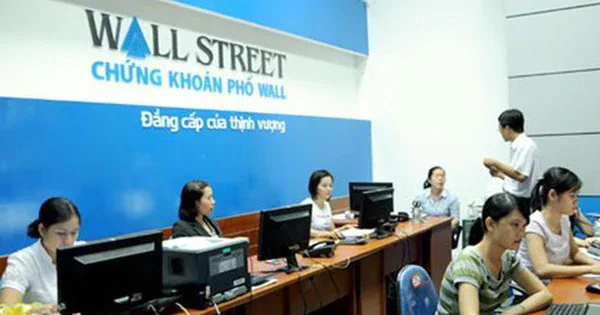 Chứng khoán Phố Wall bị xử phạt do vi phạm công bố thông tin