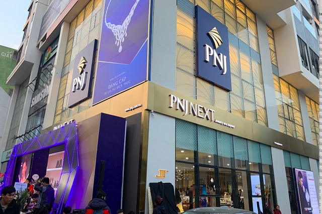 PNJ điều chỉnh chính sách thu mua từ 30/09: Chuyển đổi sản phẩm hoặc nhận tiền theo từng nhóm hàng