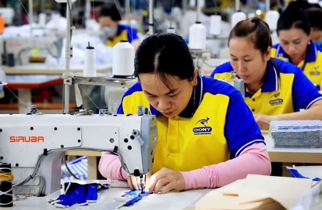 Dệt may đơn hàng ổn định, áp lực cạnh tranh gia tăng