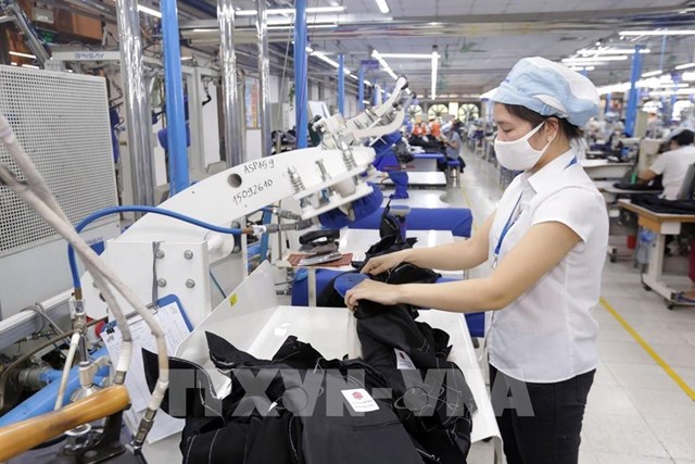 GIL tái cấu trúc, giải thể 2 công ty con